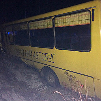 На Украине школьный автобус попал в смертельное ДТП