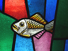 Клуб «Надежда» подготовил познавательную программу «История поиска сказочного стекла»