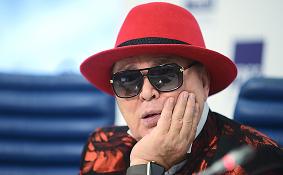 Модельер Вячеслав Зайцев скончался в Москве