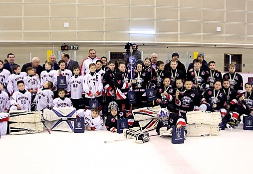 Хоккеисты из ЮЗАО выступили на детском турнире «Золотая шайба»