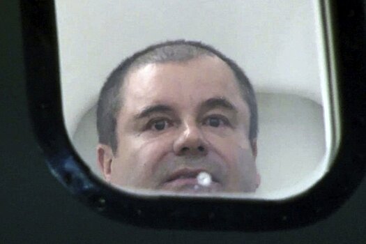 Наркобарон "Коротышка" доставлен в тюрьму максимально строгого режима