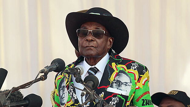 СМИ: Мугабе назначили пожизненное содержание $150 тыс. в месяц