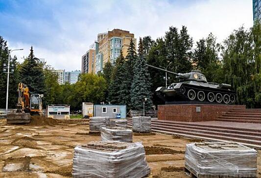В Перми начался капремонт бульвара Советской Армии на улице Сибирской