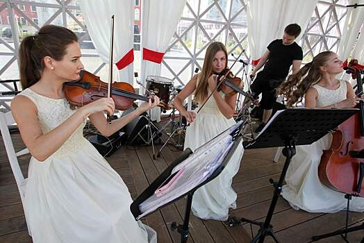 До конца апреля и до 9 мая в Коломенском пройдет фестиваль «Русь певчая»