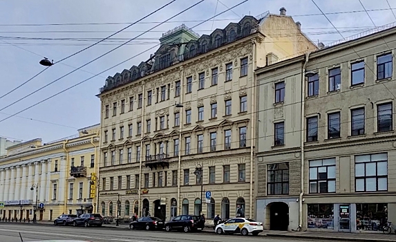Дом на Владимирском проспекте получил статус регионального памятника