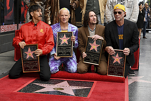 Red Hot Chili Peppers получили звезду на «Аллее славы» в Голливуде