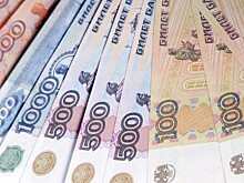 Экономист объяснил, как майские праздники отразятся на курсе рубля