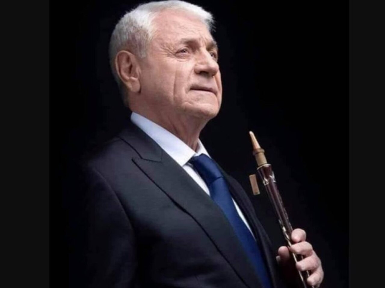 Дудук армянский дживан гаспарян. Гаспарян дудук лучшее. Дживан гаспарян фото. Djivan gasparyan - armenian duduk [2002]. Гаспарян дудук лучшее.