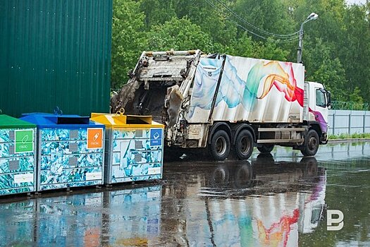 Зарплаты водителей мусоровозов в Казани достигли 200 тысяч рублей