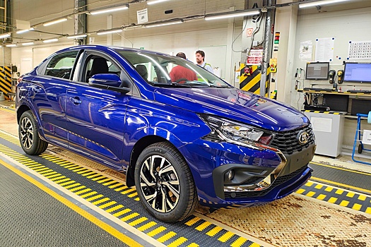 Эксперт назвал различия между кросс-универсалами Lada Iskra и Vesta