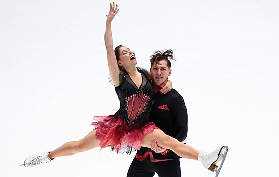 Мишина и Галлямов выиграли короткую программу пар на этапе Гран-при России