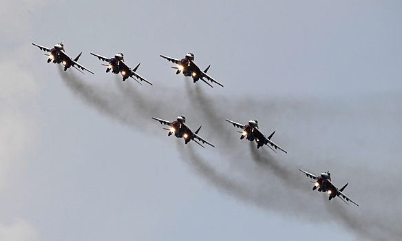 Авиасалон МАКС могут перенести на 2024 год