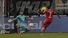 "Бавария" установила новый рекорд Бундеслиги в матче с "Айнтрахтом"