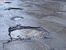 Водители жалуются на ямы на дороге от Рязани к Пронску