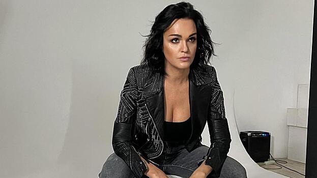 Певица Слава честно показала пугающие изменения на своем лице: «Я артистка вообще или где?!»