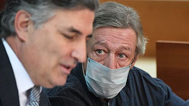 Ангел-хранитель в запое: Ефремов мог избежать ДТП