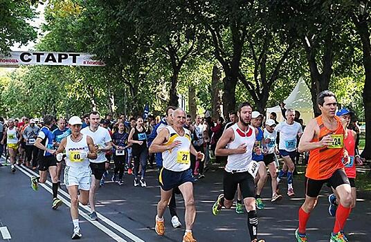Участниками марафона «Бег в помощь» стали спортсмены и любители из более чем 10 стран мира