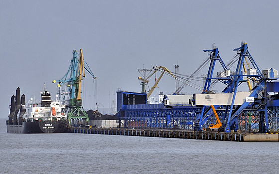 В порту Усть-Луга реконструируют перевалочный терминал