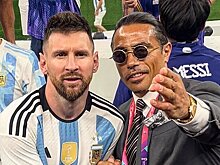 ФИФА начала расследование из-за присутствия повара Salt Bae на поле после финала ЧМ-2022