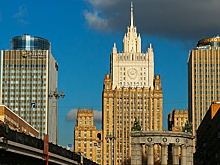 Москва пообещала ответить на высылку Лондоном военного атташе