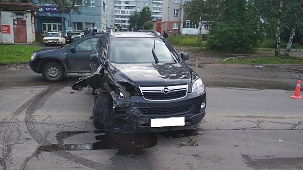 В Вологде автомобилист сбил пешехода и протаранил три машины