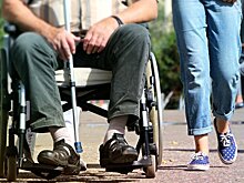 Пензенские инвалиды могут получить костыли и коляски по сертификату