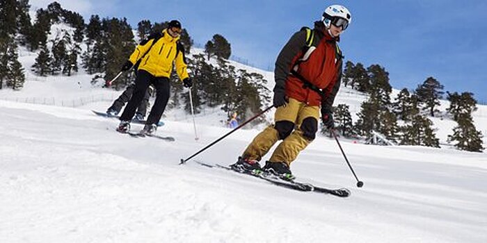 По способностям и потребностям: где бюджетно встать на лыжи или сноуборд?
