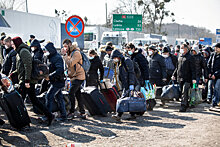 На границе с Польшей образовалась большая очередь на выезд с Украины