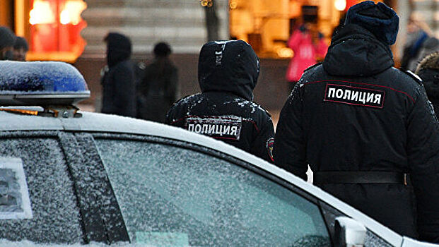 Полицейские пришли на корпоратив мэрии города в Челябинской области