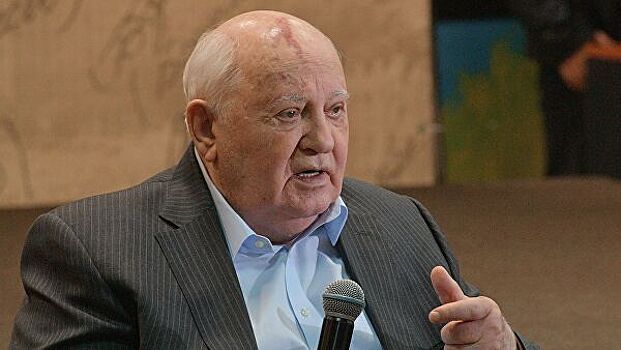 Горбачев после болезни приехал в свой фонд проводить 2019-й год
