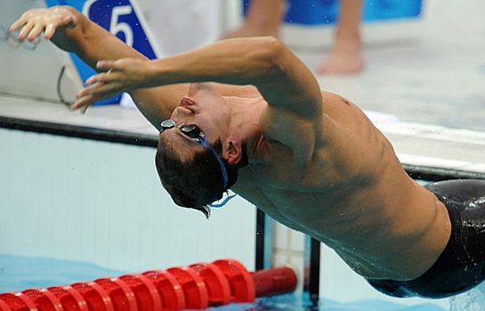 FINA запретила пловцу Вятчанину выступать за сборную Сербии