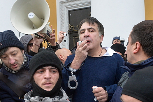 Саакашвили пожаловался на избиение в тюремной больнице