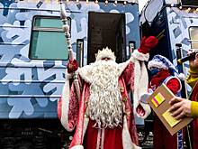 Воронеж посетил новогодний поезд Деда Мороза