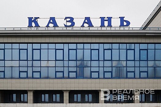 В казанском порту столкнулись два теплохода