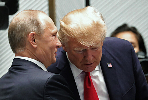 Байден назвал Трампа старым приятелем Путина