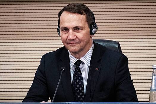 На Западе раскрыли истинное отношение Сикорского к Украине