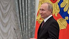 Путин наградил Спивакова орденом