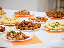 Чем кормят детей в школах