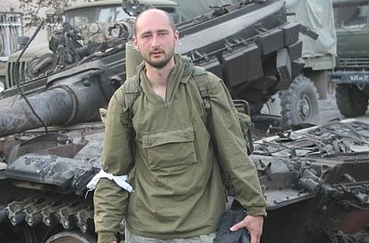 Боец Facebook‐фронтов и интернет‐пепертей. О заслугах героя Time Аркадия Бабченко