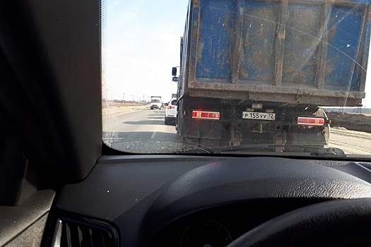 На тюменской объездной из-за ДТП с Камазами образовалась пробка