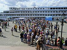 Из Москвы отправился первый в этом сезоне теплоход