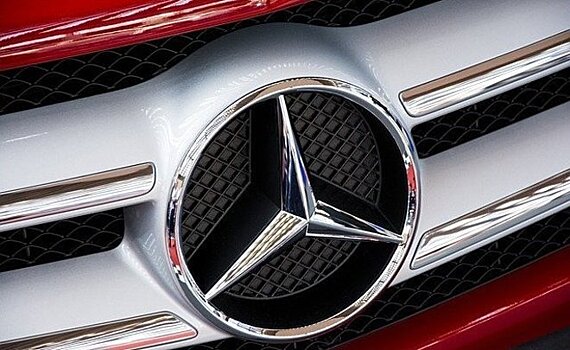 Mercedes-Benz в России отзывает более 4 тысяч автомобилей класса E и CLS