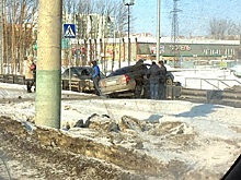 В Пензе у «Коллажа» иномарка вылетела на тротуар