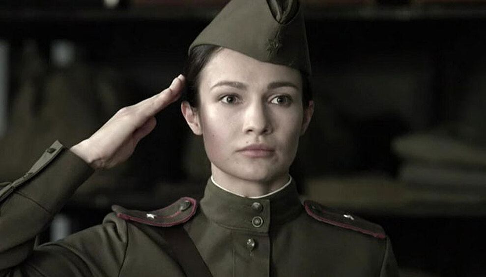 Кадр из к\ф "Не покидай меня" (2014)