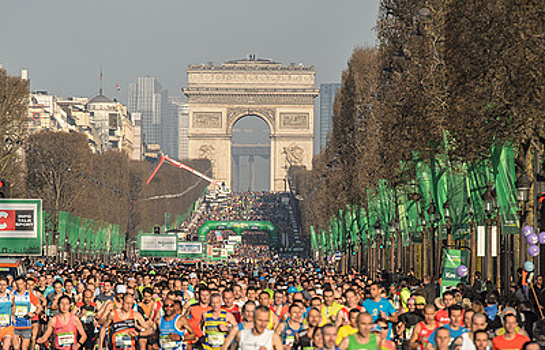 Более 250 россиян примут участие в традиционном легкоатлетическом марафоне в Париже