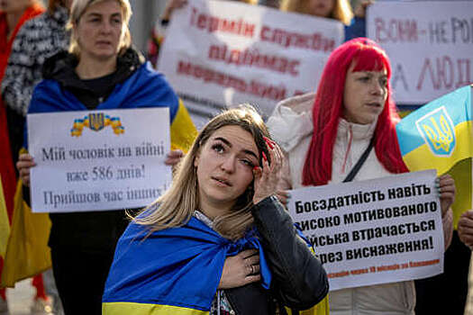 В Киеве, Одессе и Полтаве прошли митинги с требованием демобилизации военных