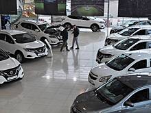 Рекордные августовские продажи машин в России объяснили
