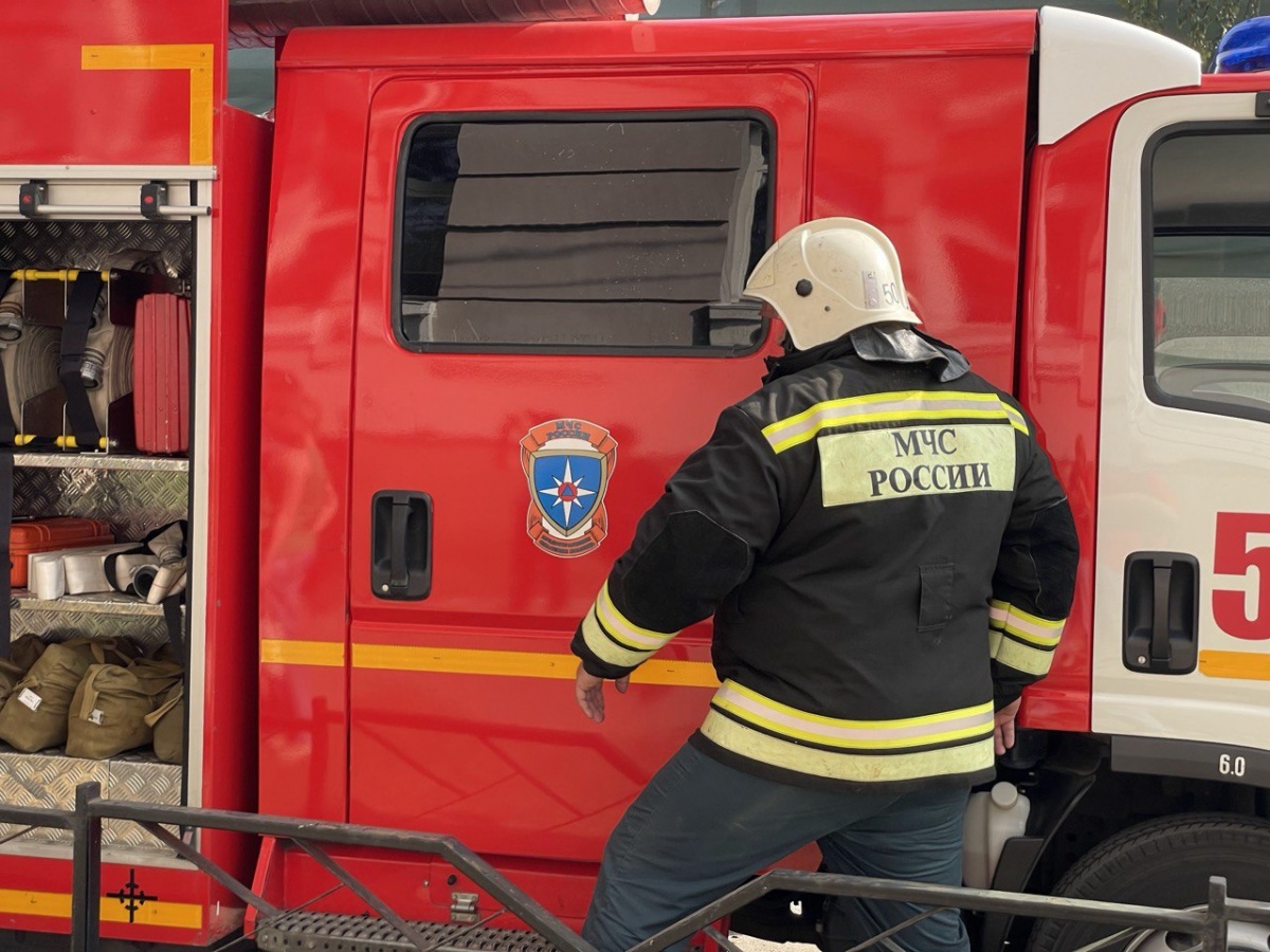 Взрыв прогремел в гараже у жилого дома в Нижегородской области