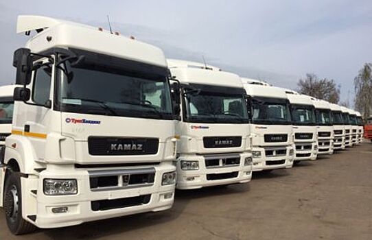 «X5 Retail Group» заказали КАМАЗу изотермические фургоны
