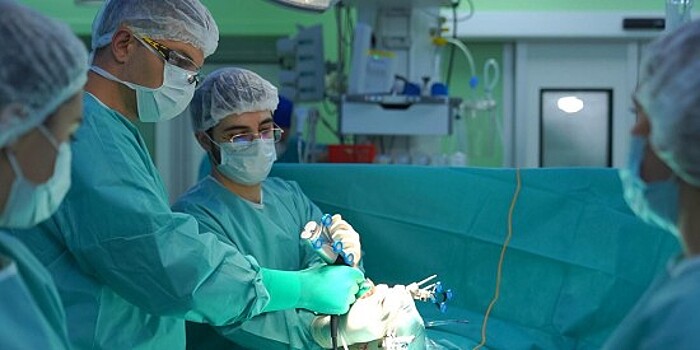 Новейшего робота-ортопеда начали применять в эндопротезировании врачи ГКБ №31